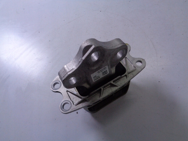 MOTORHALTERUNG BMW 1ER F40 M-SPORT 2.0 DIESEL 2024 Product image