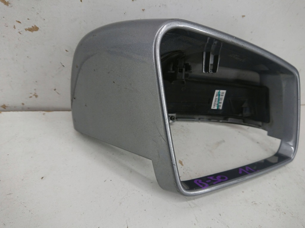 Mercedes-Benz E Klasse 212 W212 Rechte Vorderspiegelgehäuse Product image