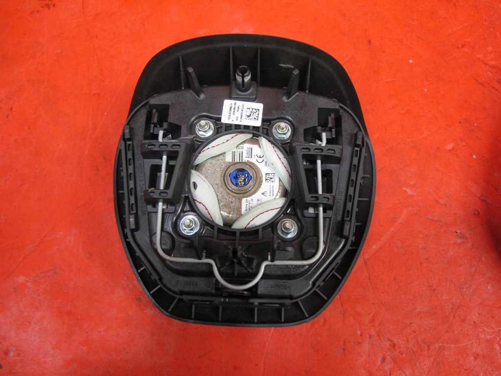 CLIO 4 IV AIRBAG CUSHION BOARD COCKPIT-KONSOLE Product image