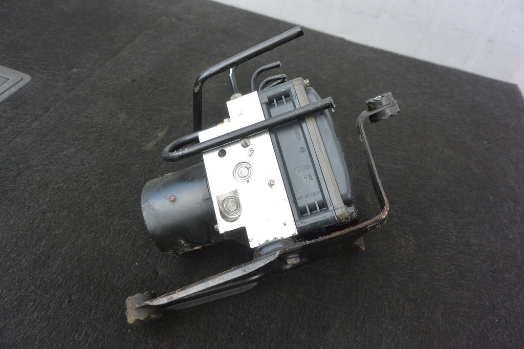 ABS DSC BREMSZYLINDER BMW X5 X6 E70 E71 6782362 Product image