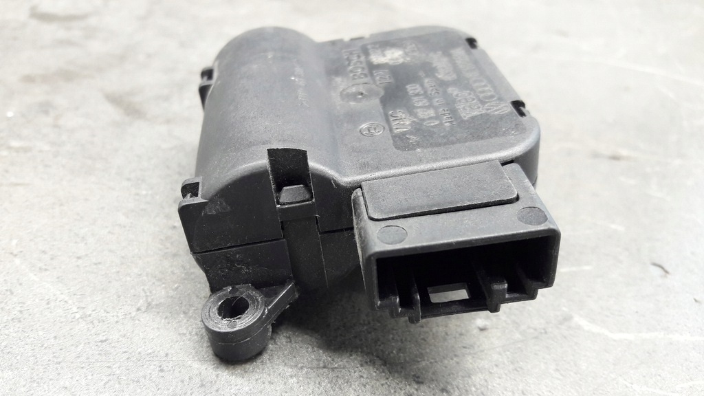 0132801300 Audi A4 B6 B7 04-08 Heizungsheizung Motor Product image