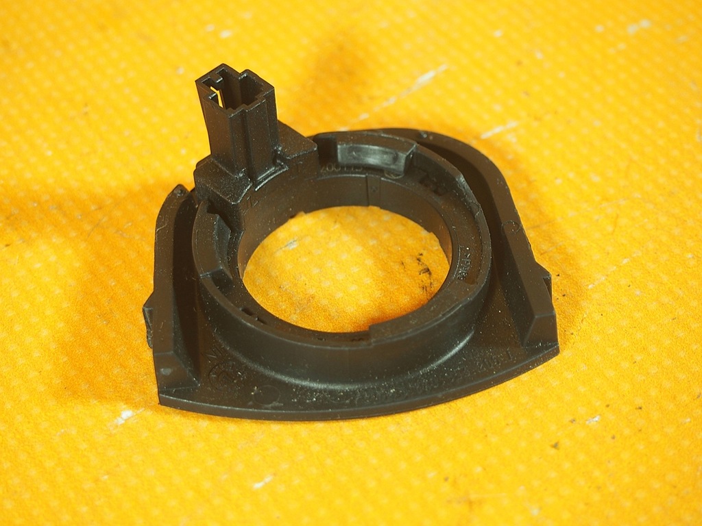 Audi Q3 83A 17 PS Wegfahrsperrenspule 8x0953206a / 5K0953254a Product image