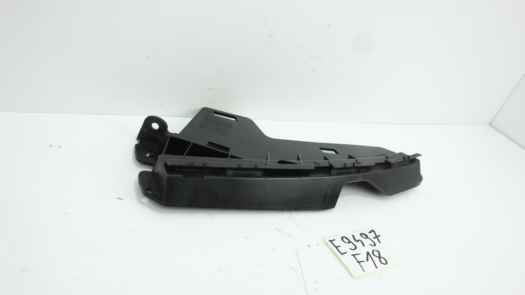 VOLVO V70 S70 2007- SCHIEBE-STOßSTANGENHALTER LINKS VORNE 30796387 Product image