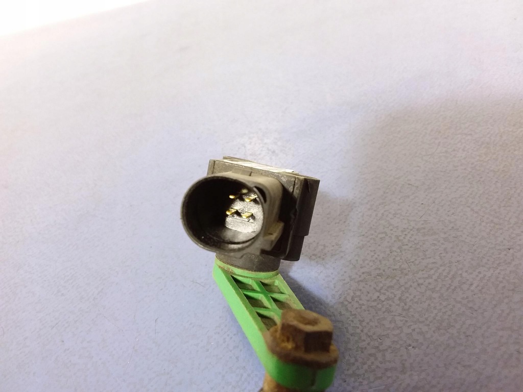 PORSCHE CAYENNE II 7P5 NIVEAUSENSOR 7P0616571 Product image