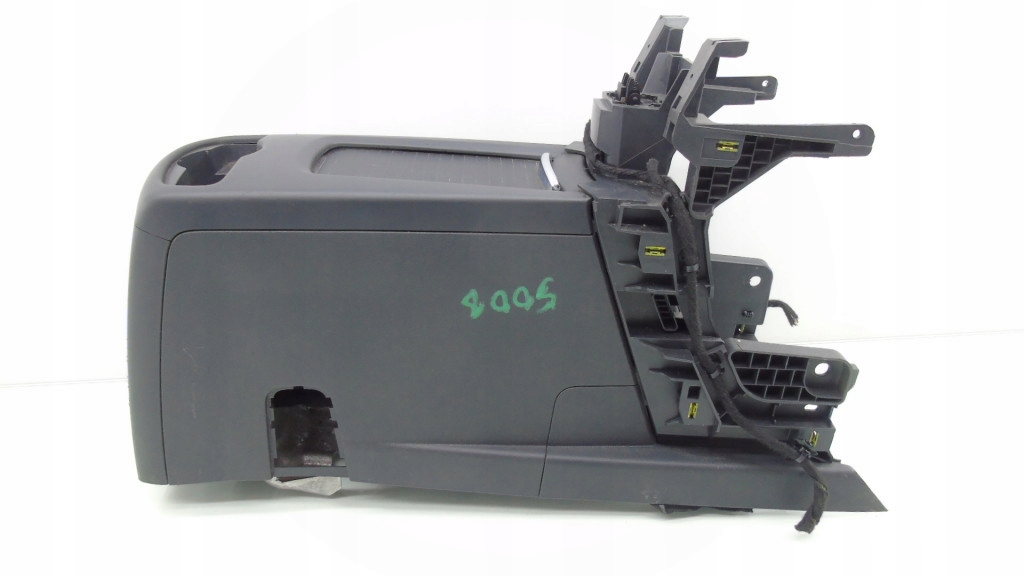 MITTELTUNNEL PEUGEOT 5008 I 9670593077 Product image
