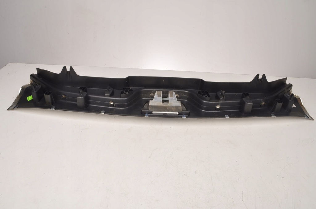 VOLVO V60 KOFFERRAUM FAHRERABDECKUNG 31403589 Product image