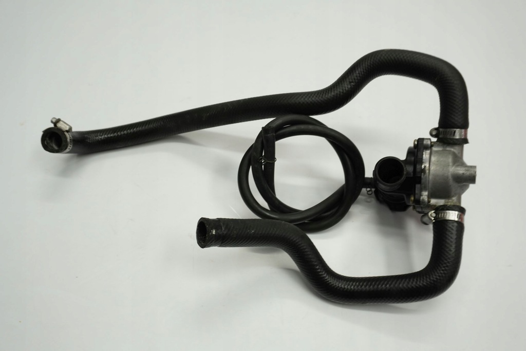 KAWASAKI VN 1500 VULCAN 96-08 THERMOSTAT + GEHÄUSE + WASSERROHRSCHLAUCH Product image