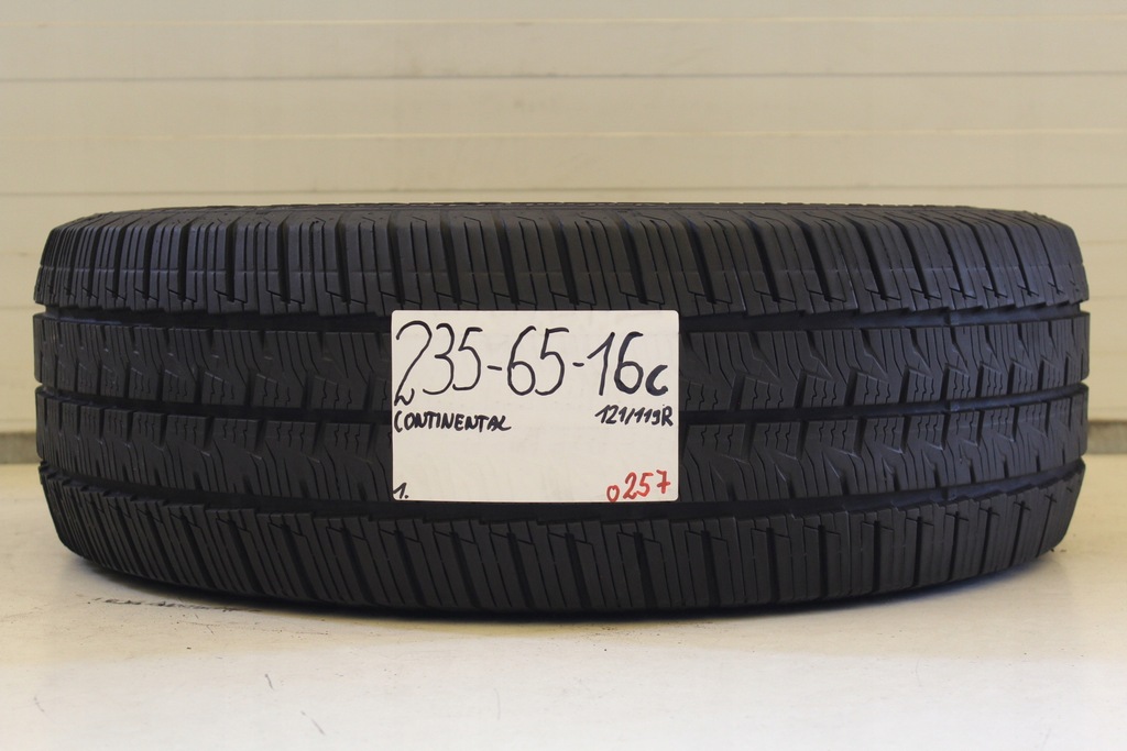 CONTINENTAL VANCOCONTACT REIFEN 235 65 16C 121/119R Product image