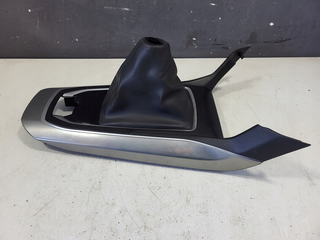 Chrom-Getriebebalgrahmen, MITTELTUNNEL PEUGEOT 308 T9 II 98088086XU Product image