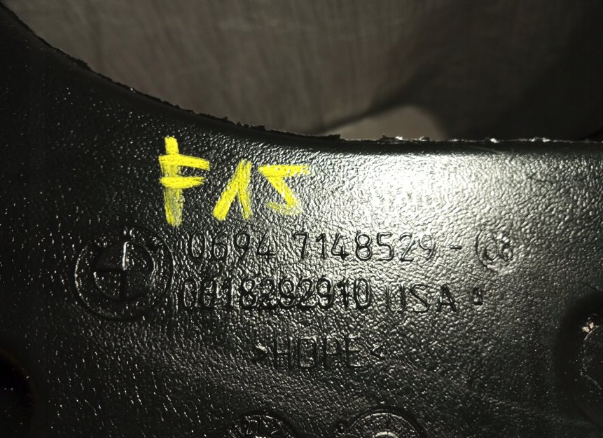 BMW X5 F15 X6 F16 HEIZKANAL HINTEN EINLASS HINTEN LUFTEINLASS 7148529 Product image