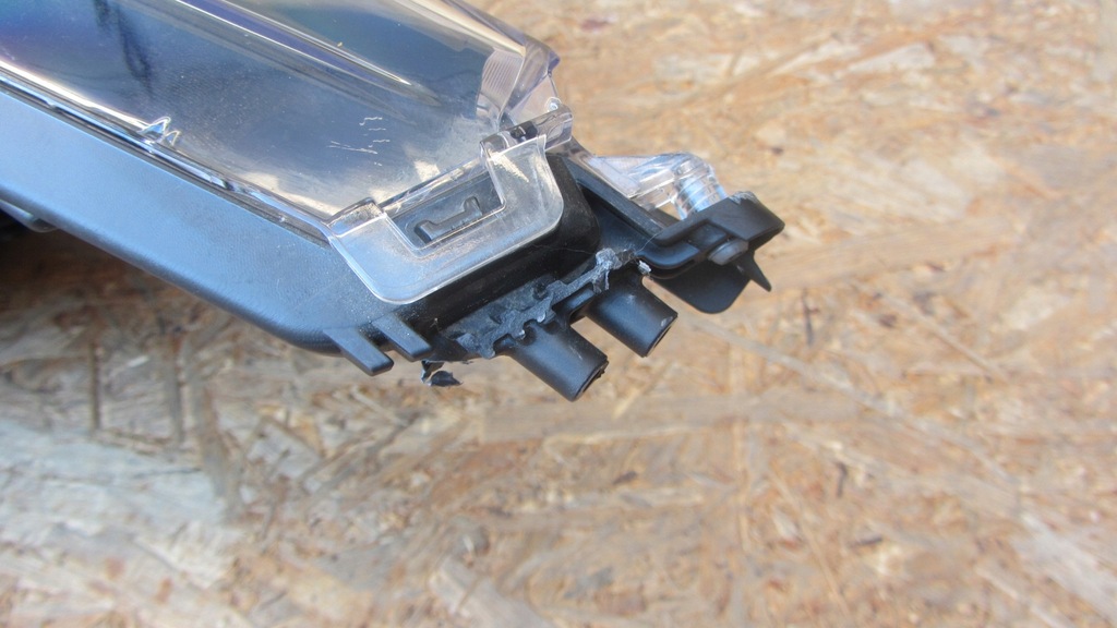 Vordere rechte Lampe TOYOTA COROLLA E21 VOLL LED HB COMBI Product image