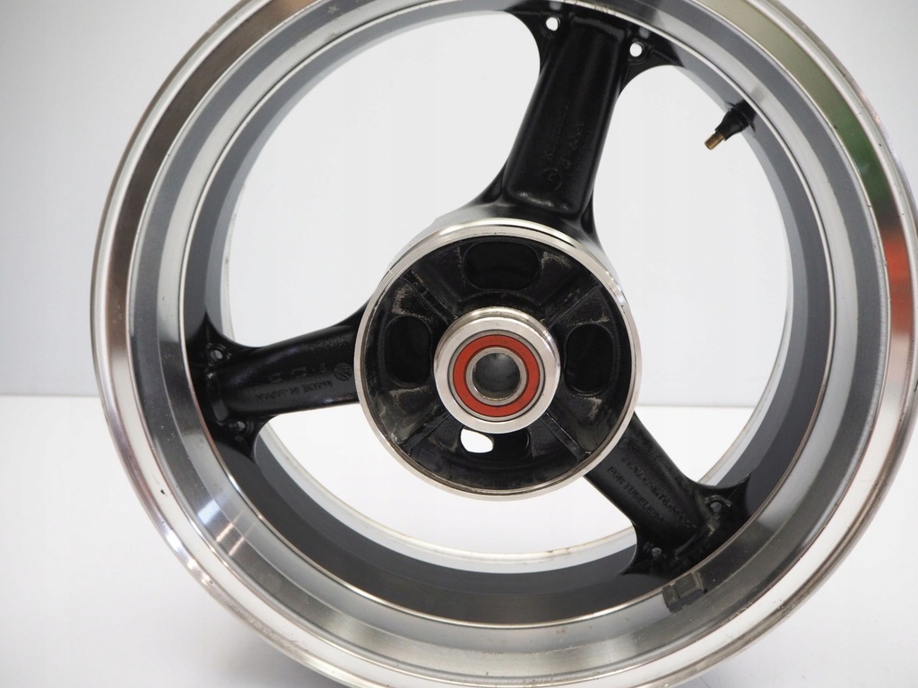 KAWASAKI Z1000 07-09 HINTERE FELGE Product image
