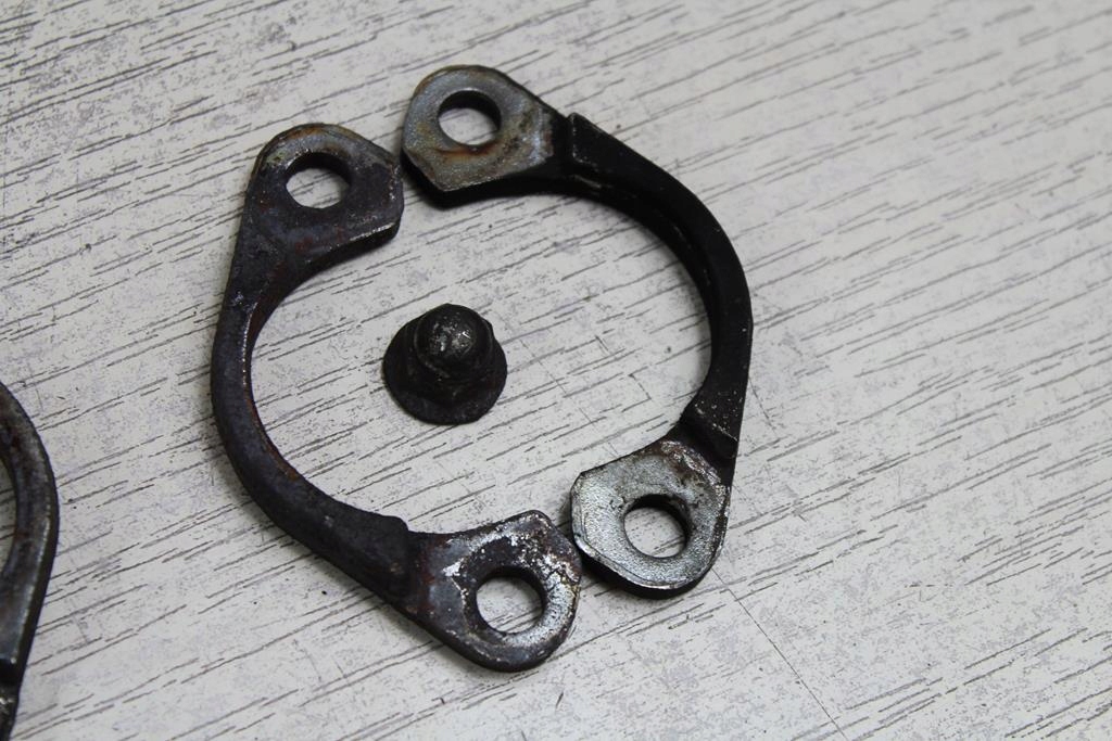 KAWASAKI LTD450 LTD454 AUSPUFFKRÜMMERANSCHLÜSSE Product image
