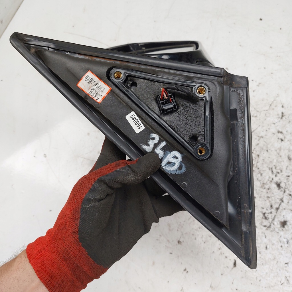 HYUNDAI TERRACAN SPIEGEL RECHTS 5 PIN SCHWARZ 012155 Product image