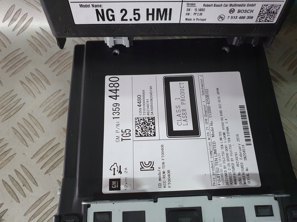 RADIO HMI 2.5 NAVIGATION INSIGNIA A LIFT CAR PLAY Product image