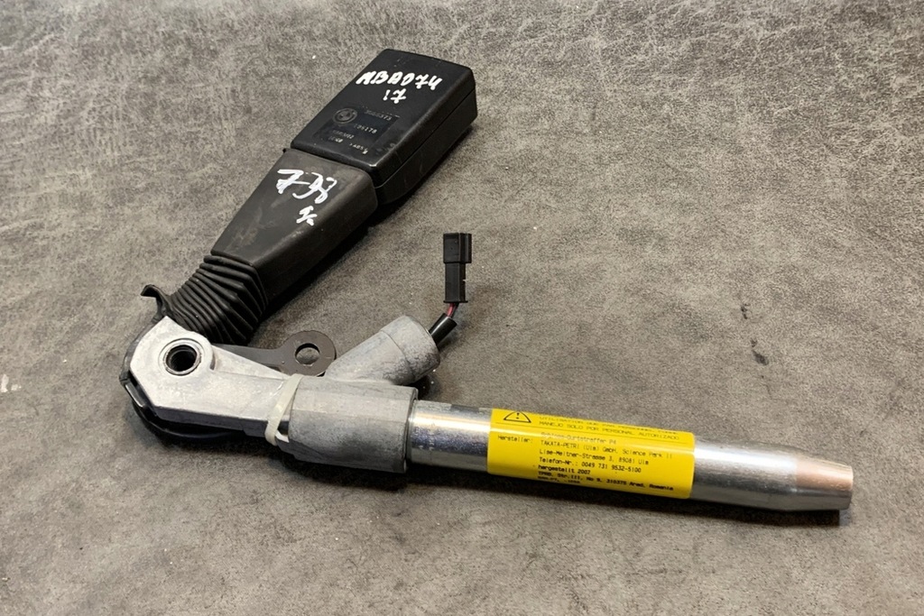Vordergürtelspanner rechts BMW X5 (E70) 305373 3.0L Diesel Product image