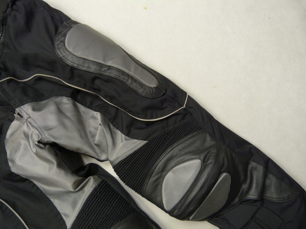WILLSPORT schwarze Herren-Motorradhose mit Protektoren, Größe XL Product image