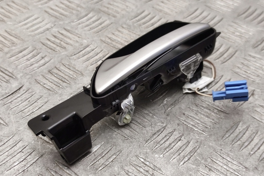 Links interne Griff Mercedes-Benz Gle (W166) A1667600561 2.1L Product image