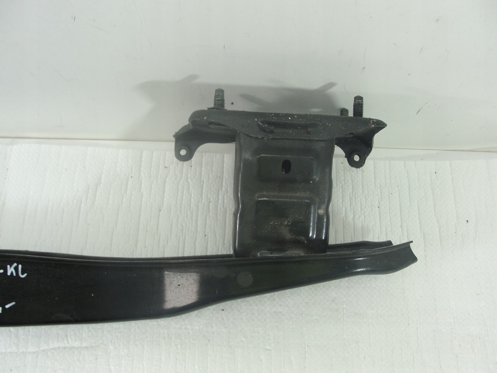 HINTERER STOßSTANGESTRÄGER MERCEDES C-KL W205 COMBI A2056100414 Product image