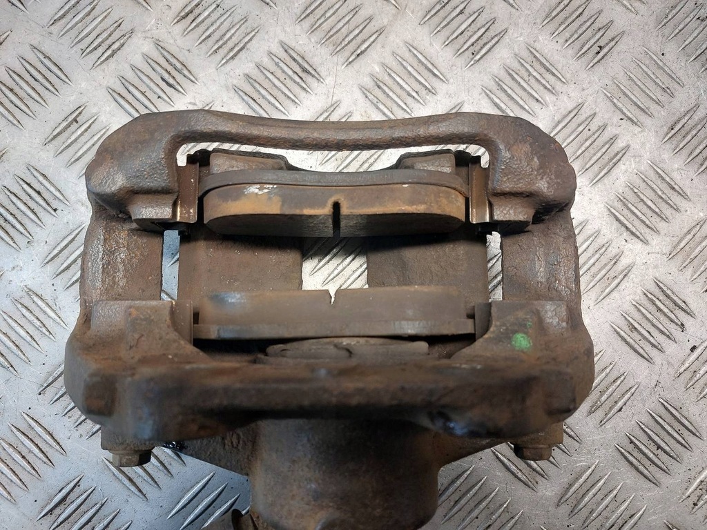 VORDERE BREMSSCHEIBEN + BELÄGE + BREMSSÄTTEL PEUGEOT 307 I 1.6 HDI Product image