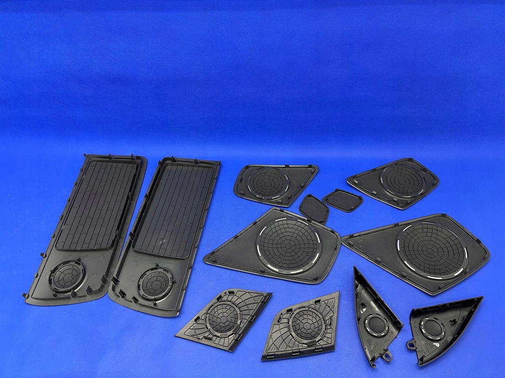 AUDI A4 B8 KRATKI BANG & OLUFSEN 8T0035405D 8T0857227A 45 Product image
