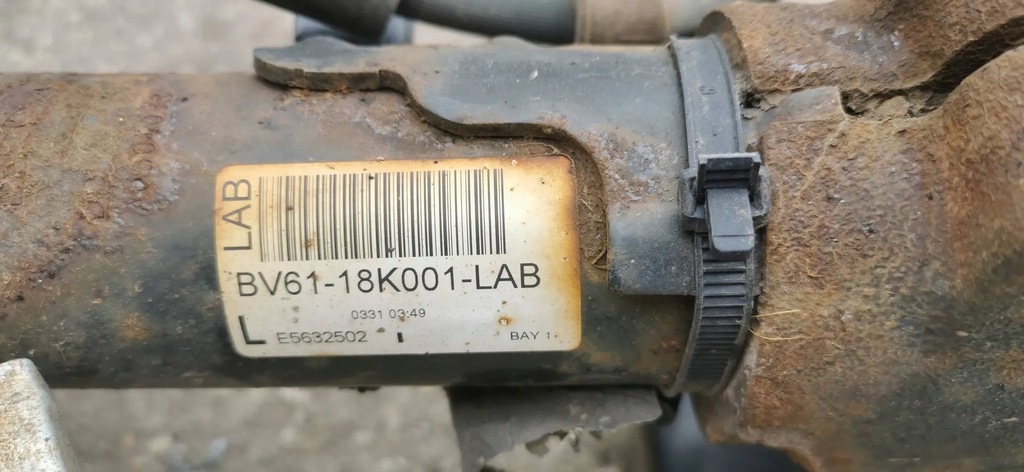 Ford Focus MK3 MCPERSON LINKS VORNE 1.0 ECOBOOST 147.000 KM Product image
