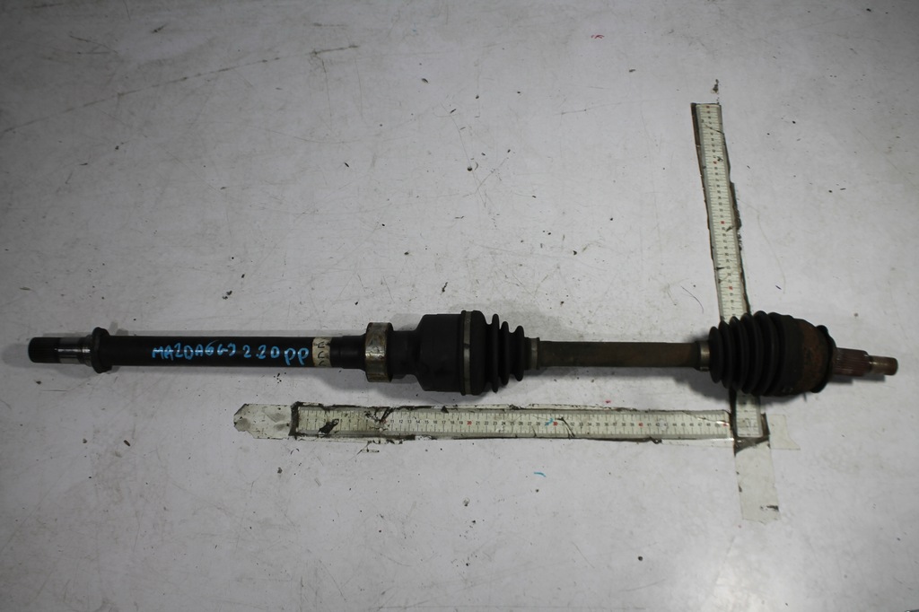WELLE RECHTS VORNE VORNE MAZDA 6 GJ 2.2 D 12-19 Product image