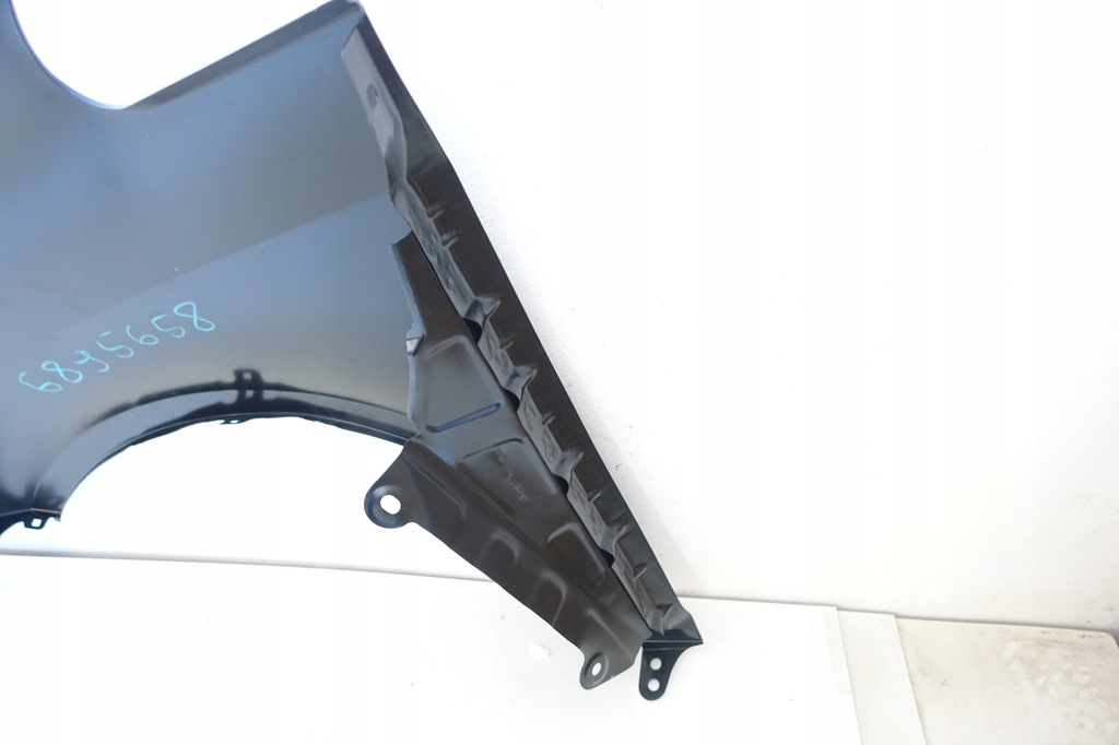 VW Golf gegen VI Plus rechtes Mitglied 5M0821022 Product image