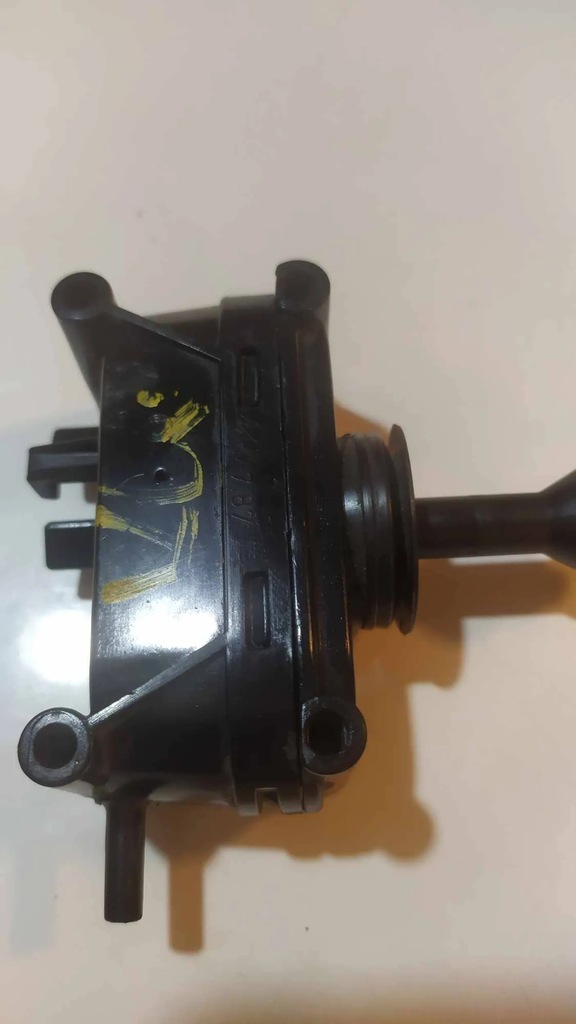 Mercedes-Benz W124 Zentralverriegelungsaktuator Product image