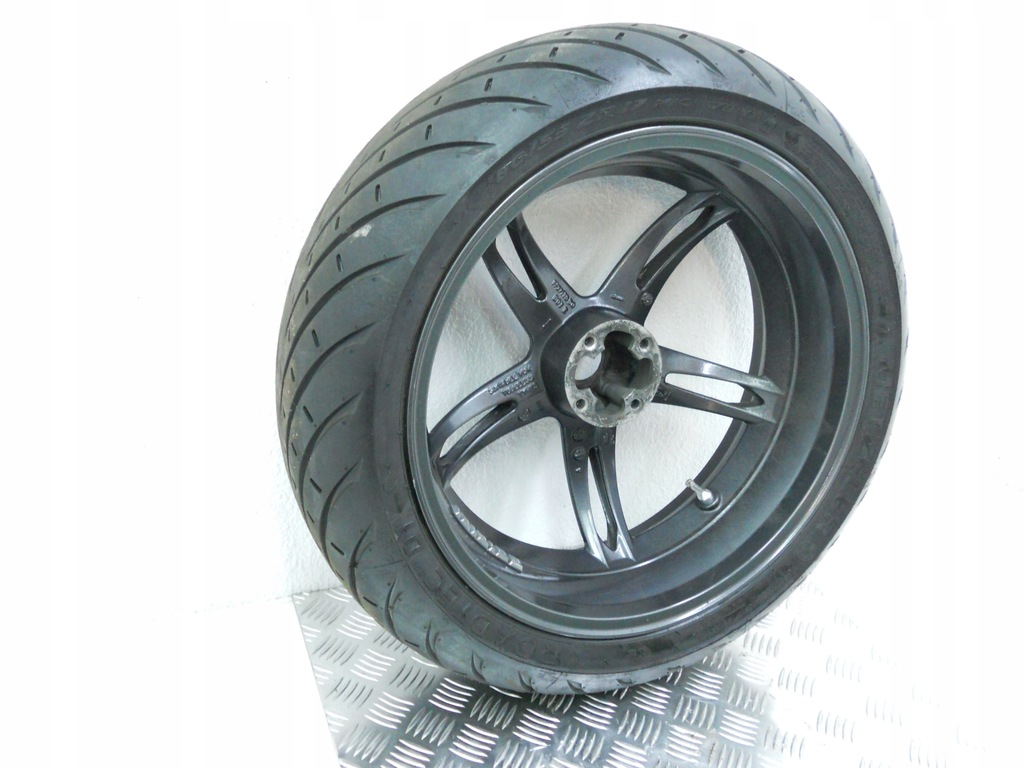 TRIUMPH SPRINT ST 1050 (05-10) FELGE HINTERRAD Product image