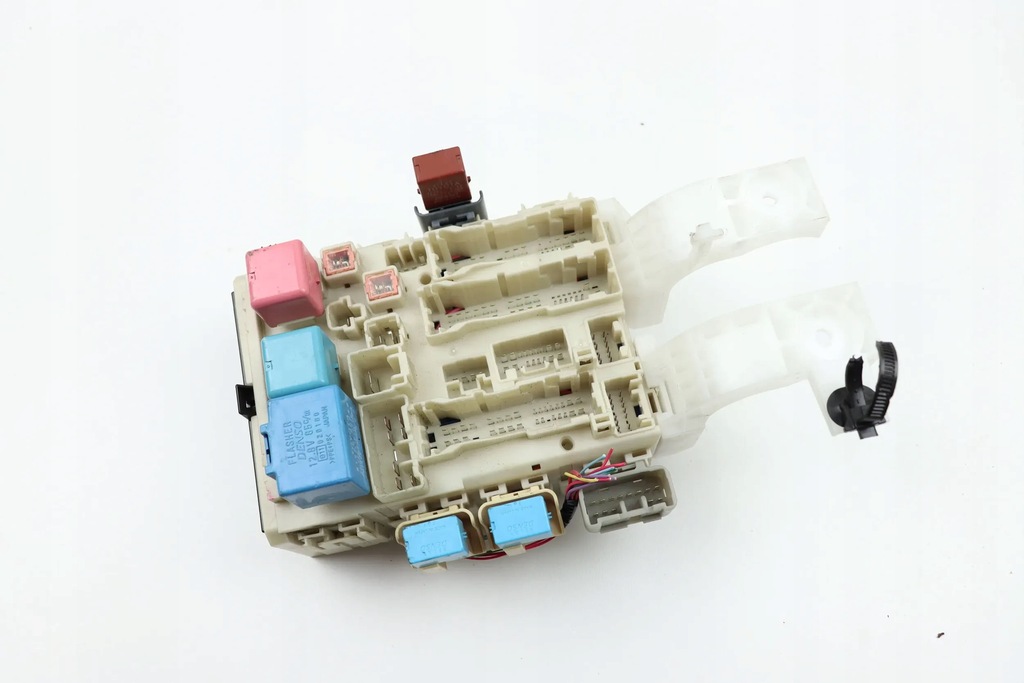 TOYOTA YARIS II-MODUL-SICHERUNGSKASTEN 82730-52700 Product image