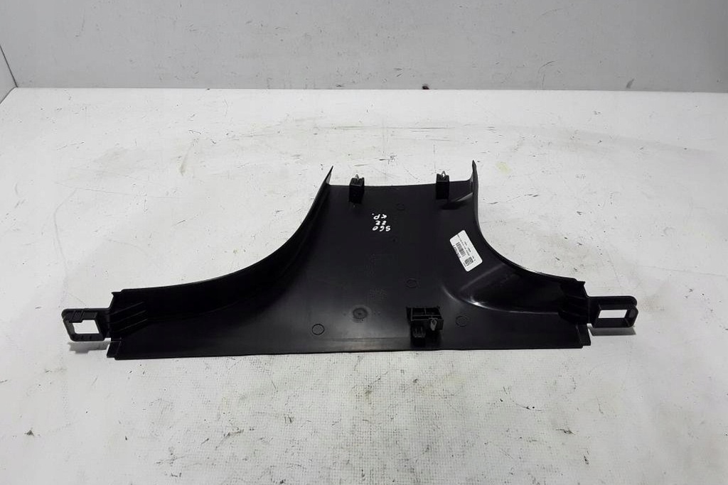 Linke Seitenabdeckung des Volvo Post 3147922 2,0 l Benzin 2022 Product image