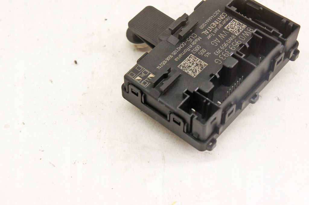 KT018 Audi A4 B9 Türmodul links vorne 8W0959393G Product image