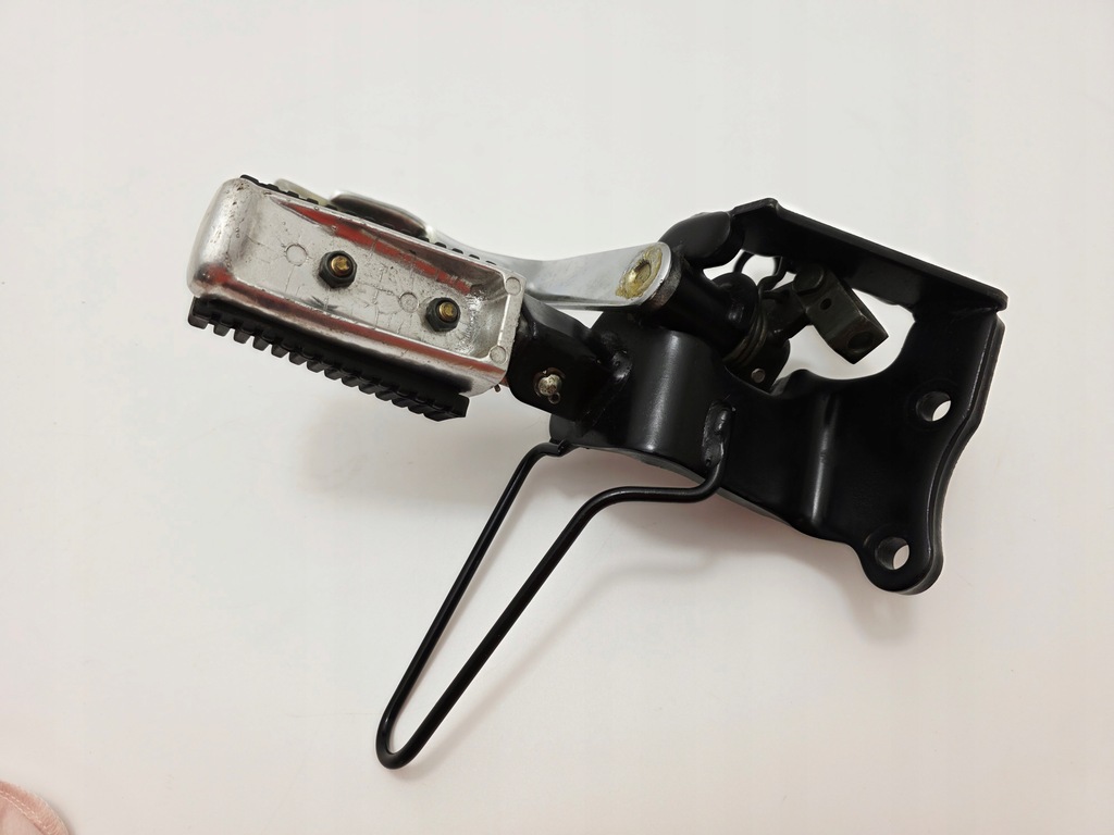 Yamaha XVS 1100 Drag Star Set rechts Bremse Lew Product image