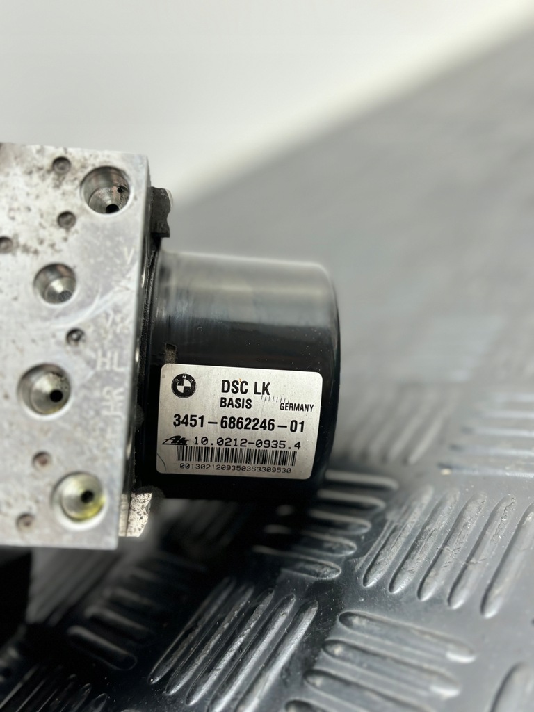 ABS-Pumpe BMW 6862247 6862246 F20 GF21 F30 F31 Product image