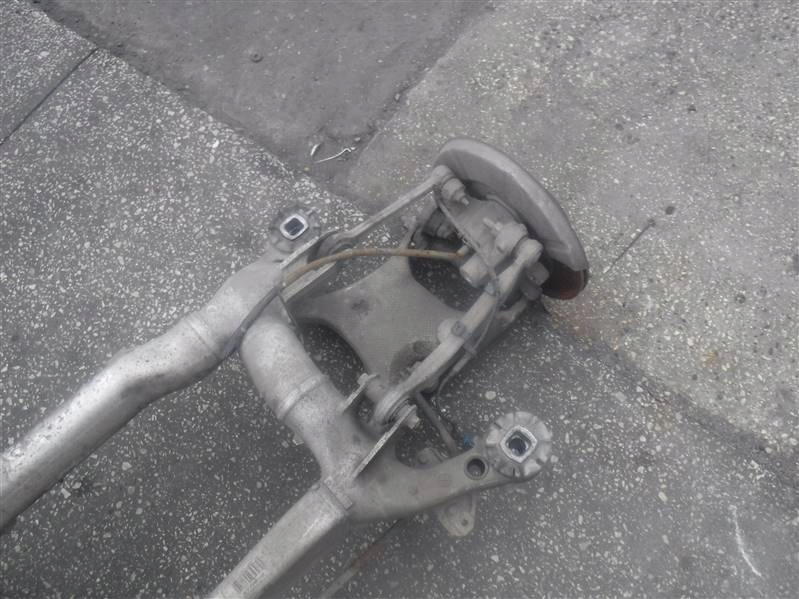 AUFHÄNGUNGSTRÄGER HECKBRETT BMW E60 2.5 B SET Product image