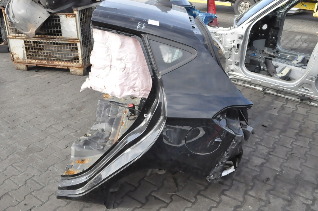 FORD FIESTA MK8 GESAMTER HINTERER ASS HINTERER GÜRTELKOTFLÜGEL LINKS RECHTS Product image