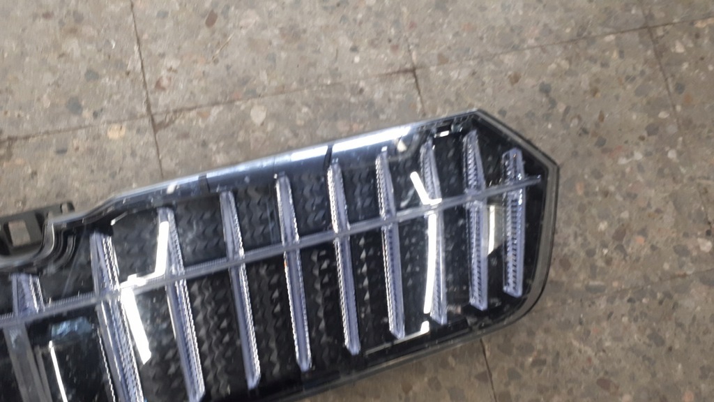 5la941107a Grill Trumpery Front Skoda Enyaq IV Product image