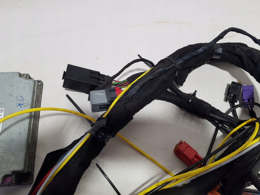 BATTERIEMODUL STAMMKABELBAUM MERCEDES SL R230 W230 2305400945 Product image