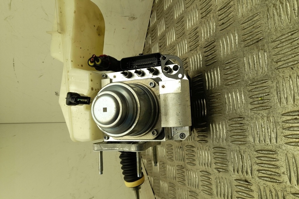 ABS Jeep Compass (MP) ABS -Pumpe -Controller 00521821150 2020 Product image