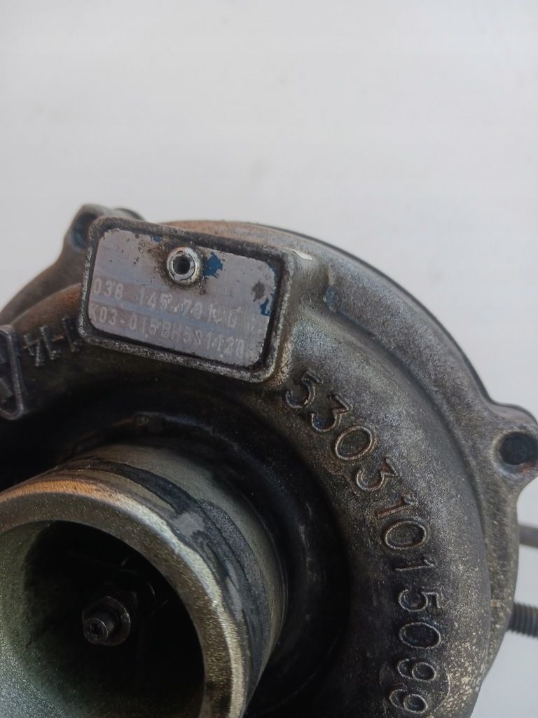 AUDI A3 8L VW GOLF IV 1.9 TDI AGR TURBOLADER 038145701D Product image