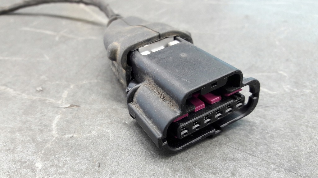 1K0973706 Audi VW Stecker -In -Köder -Knöchel Product image