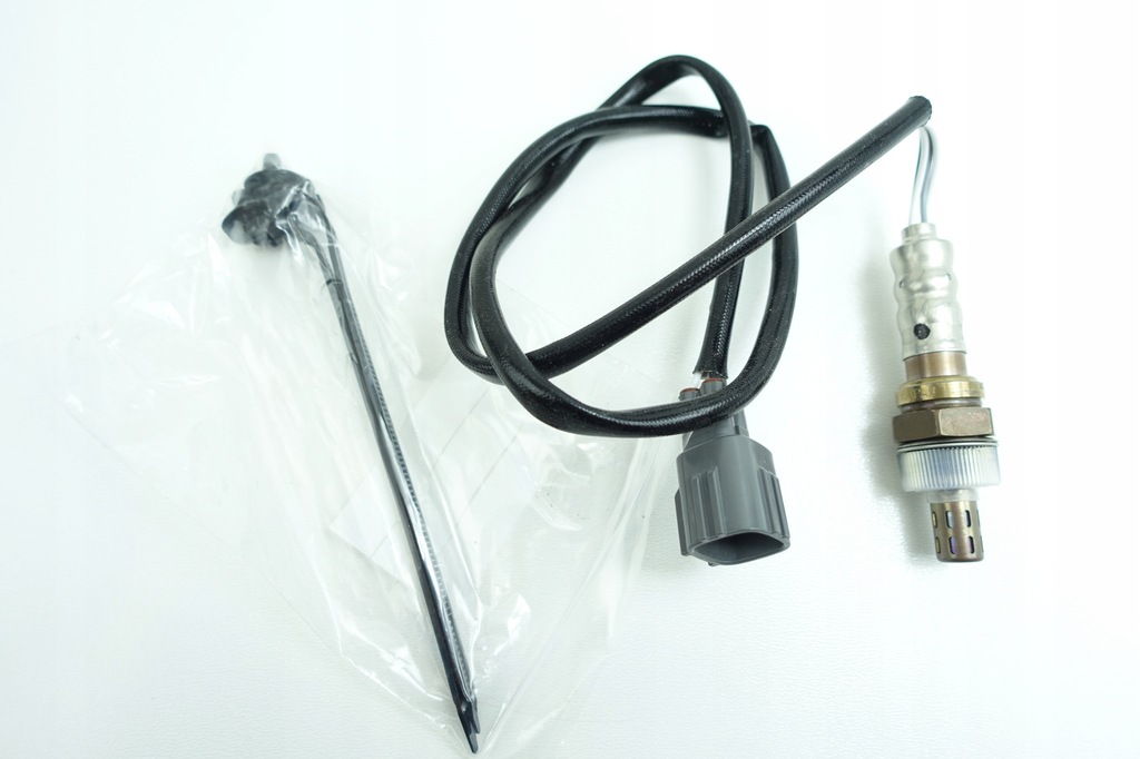 Lambda-Sonde 1618K9 89465-05100 89465-0d040 89465-02020 89465-10070 NTK Product image