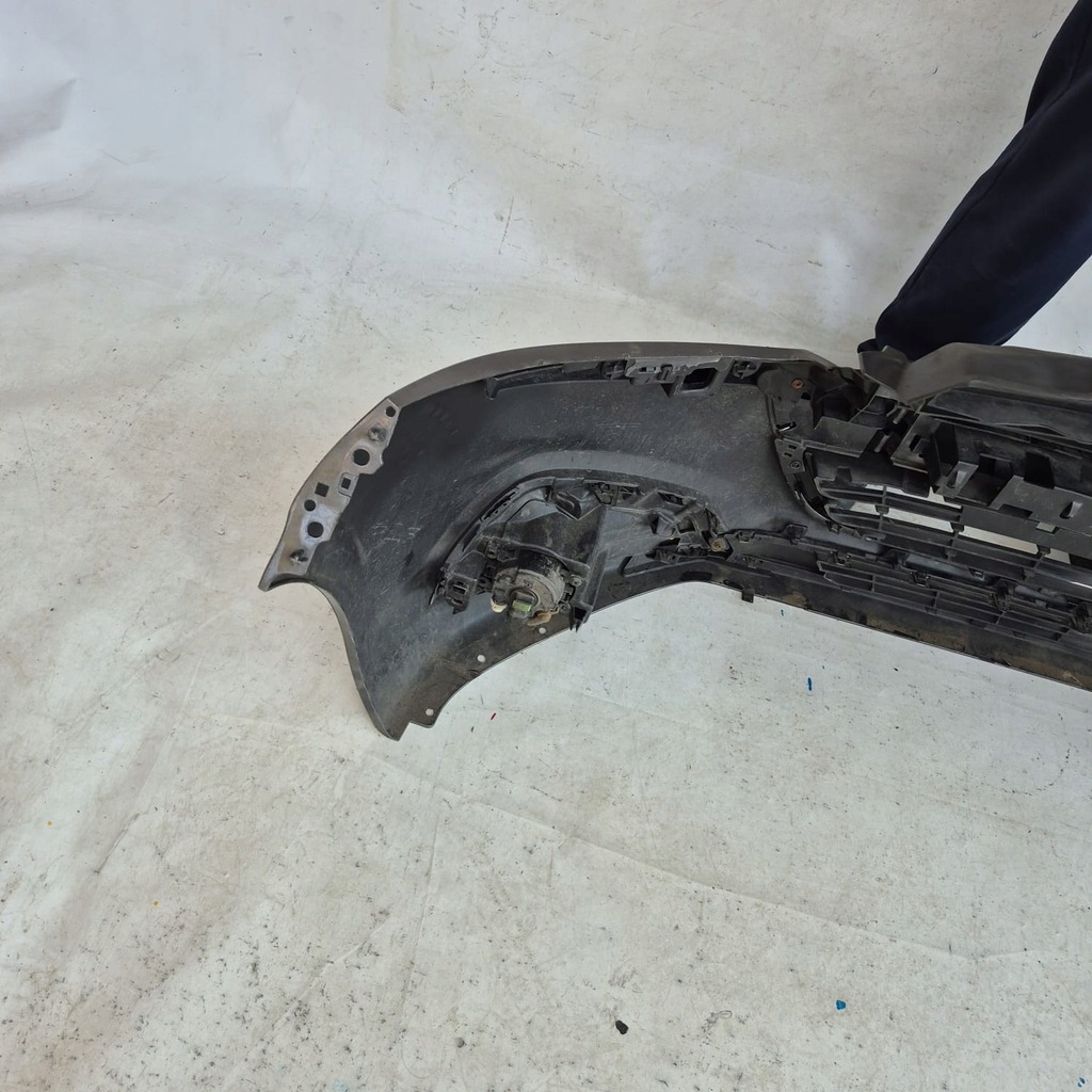 Peugeot 208 und 15-Front-Stoßfänger vorne 9810513777 Product image