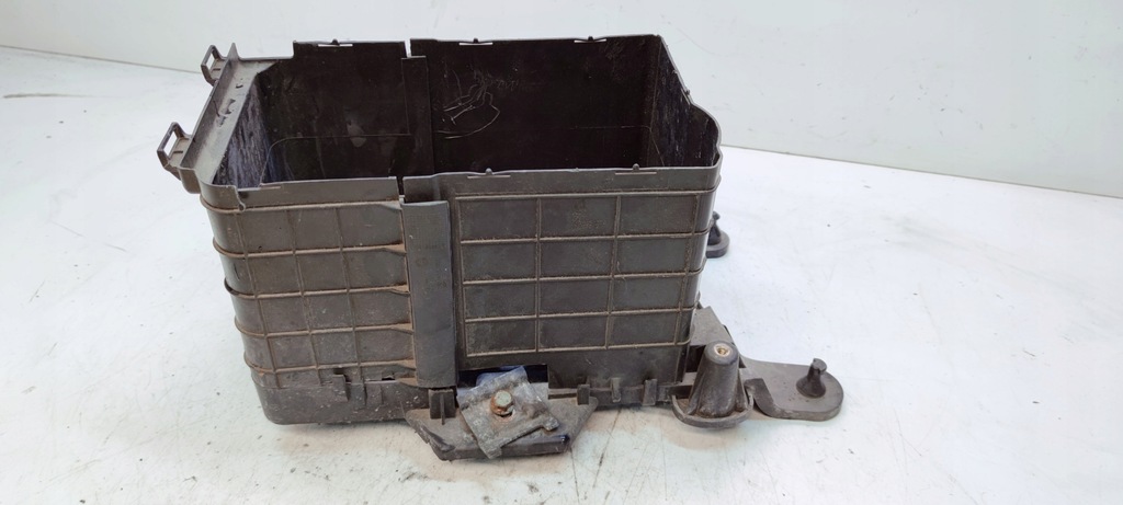 BATTERIEBASIS AUDI A3 8P VOLKSWAGEN SEAT SKODA 1K0915333B Product image