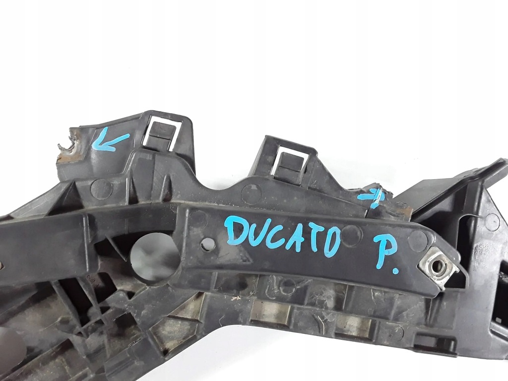 Fiat Ducato 2015 1375162080 Halterungen, Halterungen, Gehäuse Rechts Product image