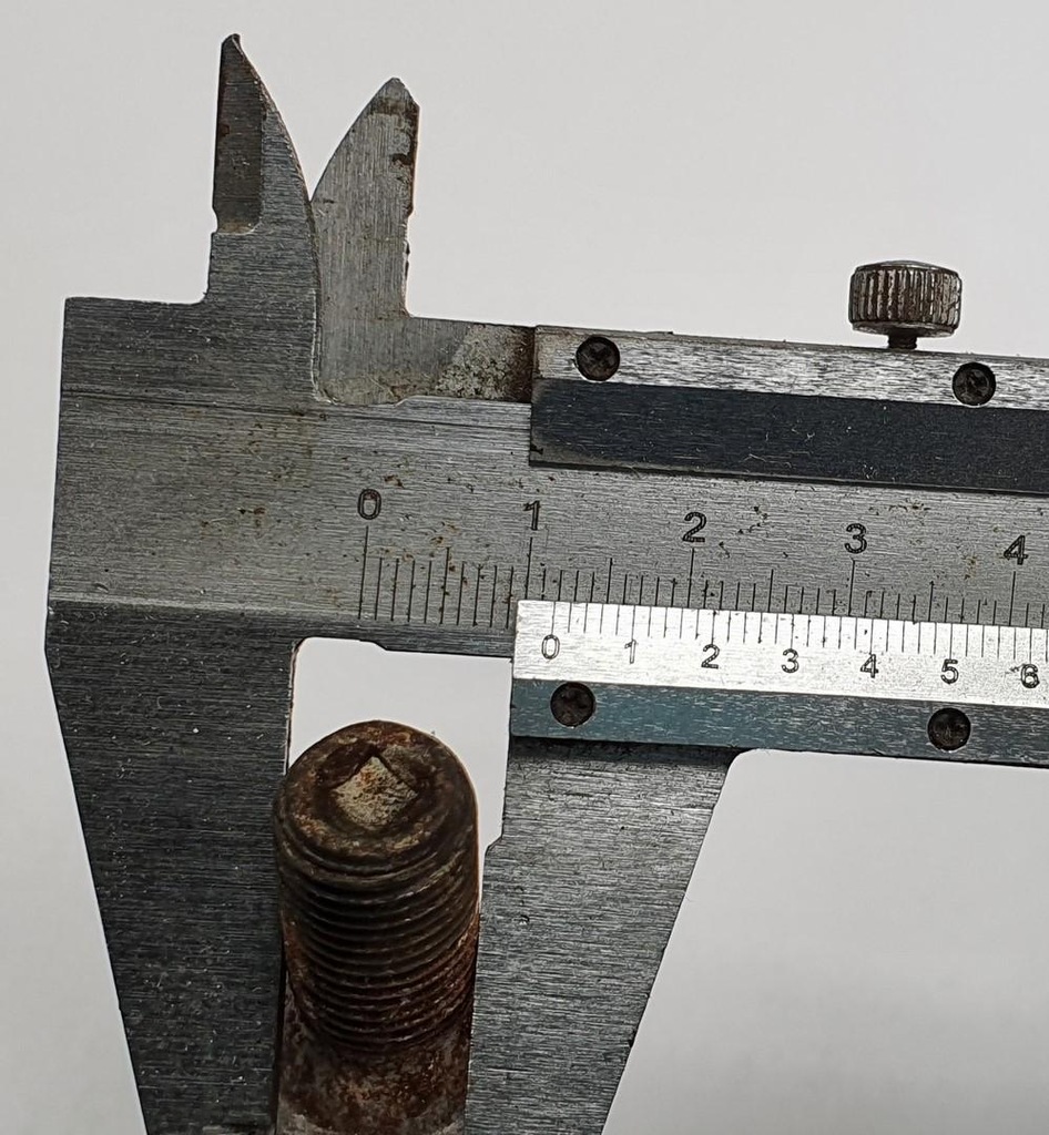 RADSCHRAUBEN, FELGENSTEHEN, FIAT 500, 16ER-SATZ Product image