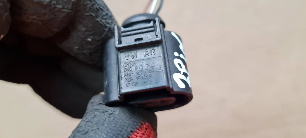 A6 C7 4G KLIMAANLAGE SENSOR STECKER 8K0973703 A4 B9 8W A5 Q7 A6 Product image