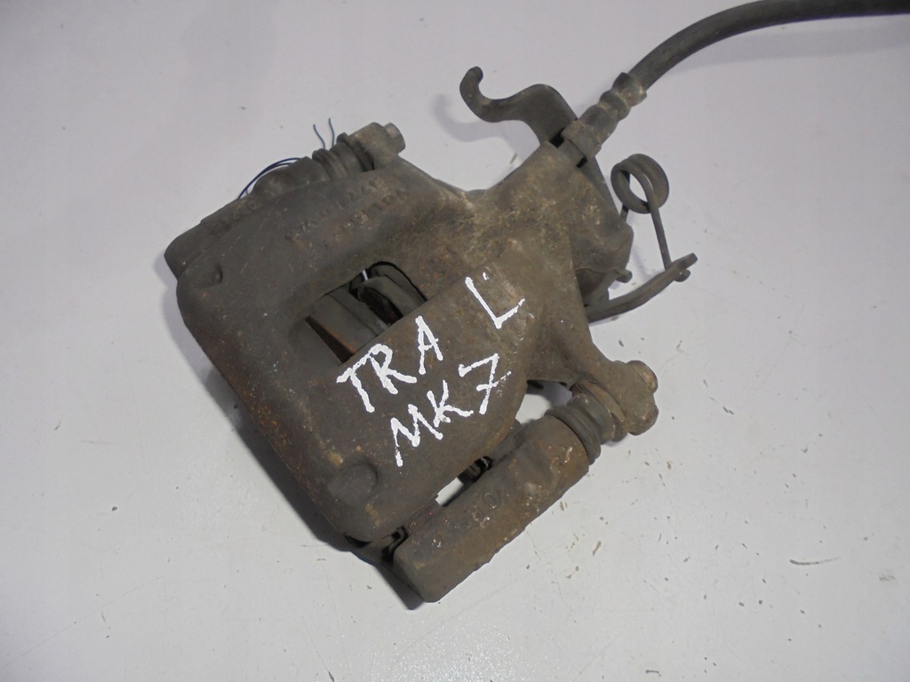 FORD TRANSIT MK7 VII BREMSSATTEL LINKS HINTEN 11 Jahre alt Product image