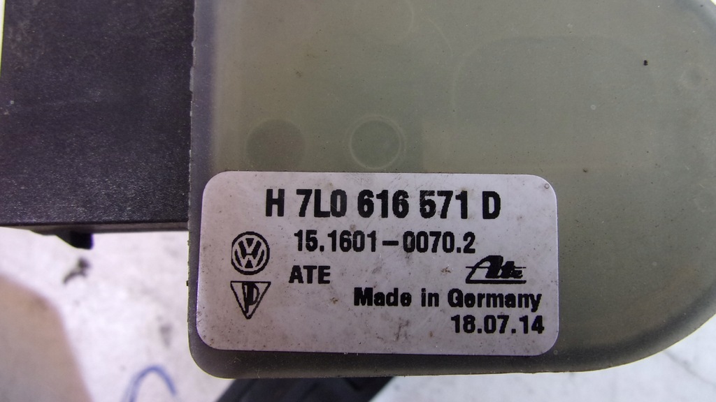 NIVEAUSENSOR VOLKSWAGEN 7L0616571D Product image
